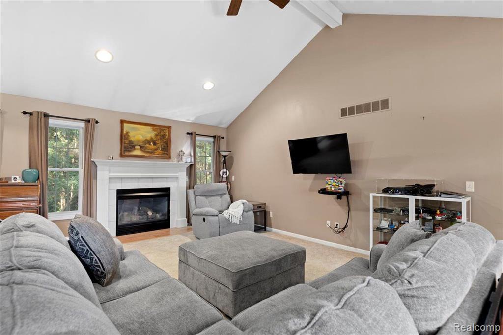 100 JAMESTOWN Drive, Metamora, MI 48455 — Photo 8