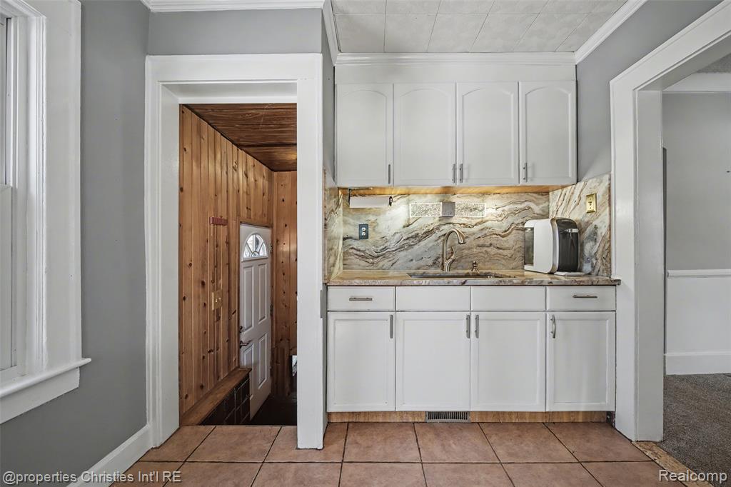 910 W Drayton Street, Ferndale, MI 48220 — Photo 15