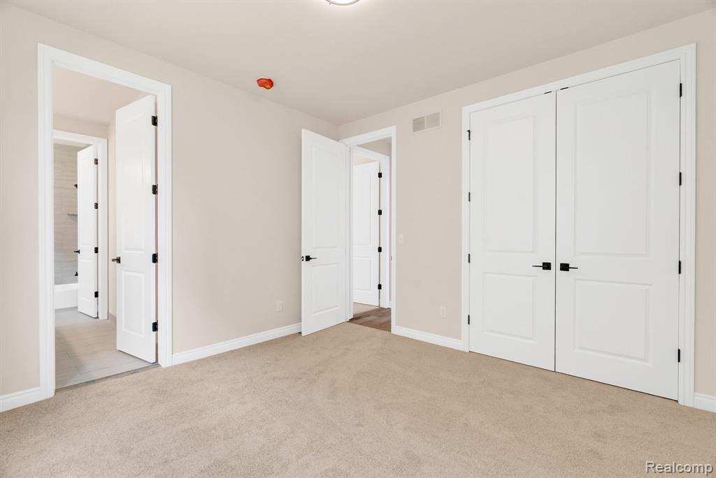 4118 Spring Meadows Drive, Sterling Heights, MI 48314 — Photo 33