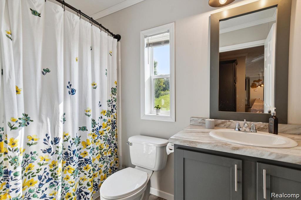 5201 Millstone, Milford, MI 48380 — Photo 17