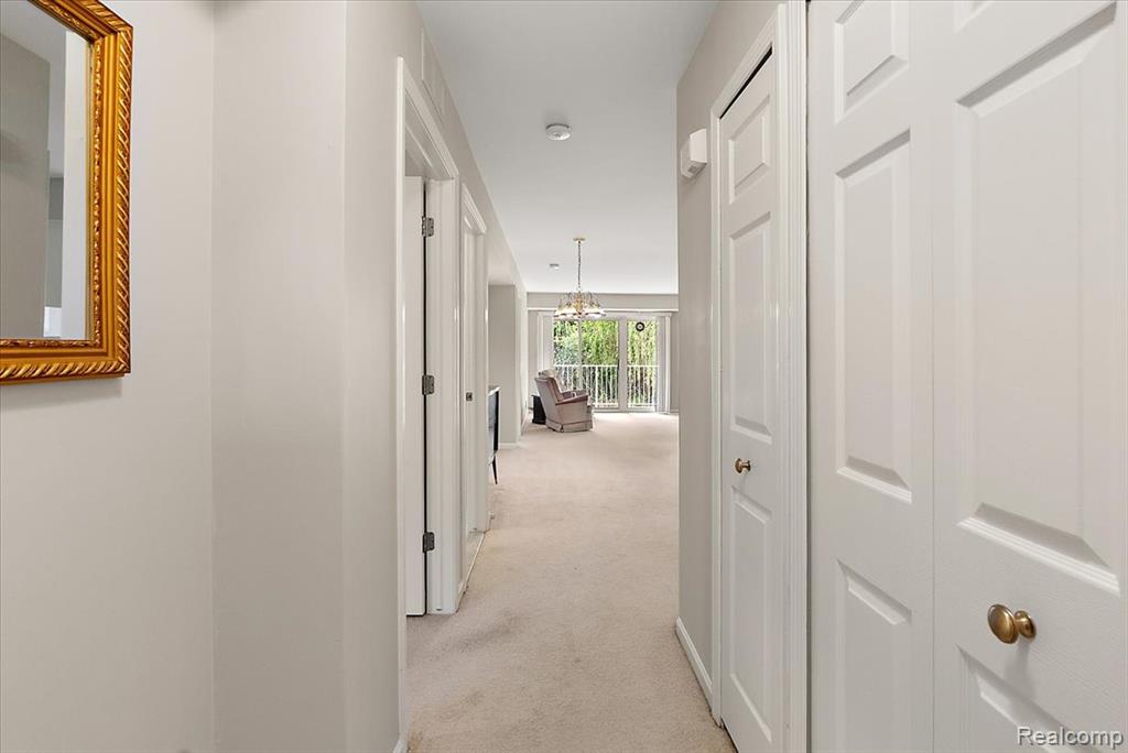 55093 Westchester Drive, 45, Shelby Twp, MI 48316 — Photo 8