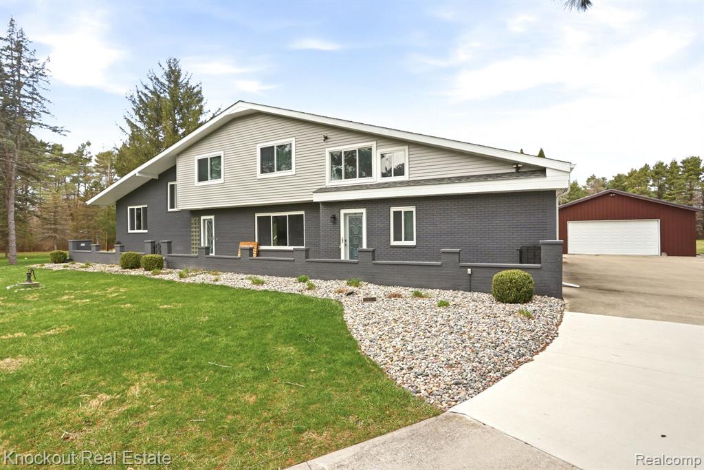 9239 Lange Road, Birch Run, MI 48415 — Photo 3