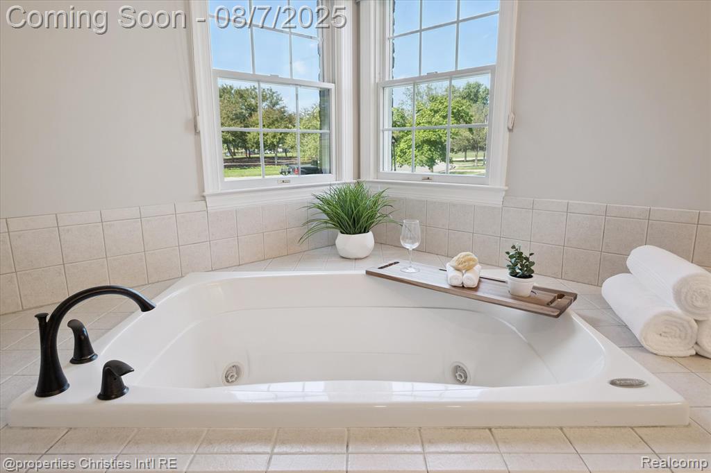 45780 Tournament Drive S, Northville, MI 48168 — Photo 30