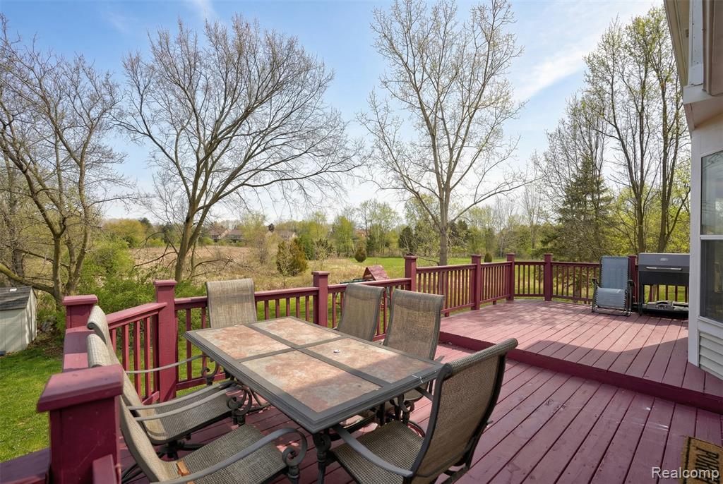 4337 Meadowbrook Court, Grand Blanc, MI 48439 — Photo 70