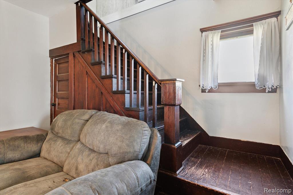 701 N SAGINAW Street, Durand, MI 48429 — Photo 34