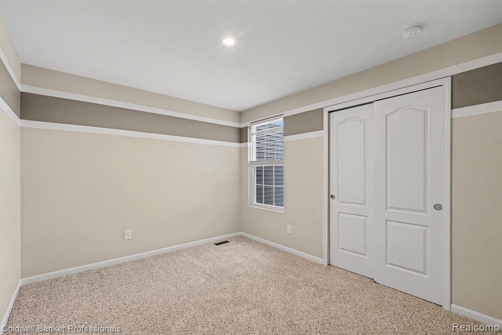 4883 Broomfield Way, Lake Orion, MI — Photo 19