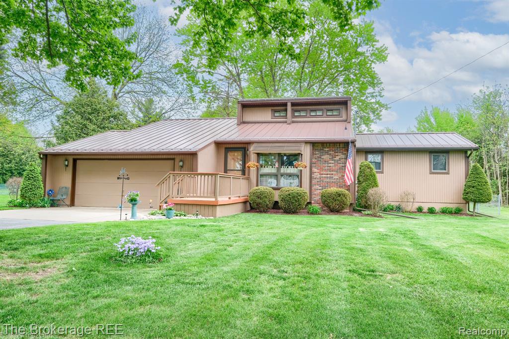 2390 N Vassar Road, Davison, MI 48423 — Photo 2