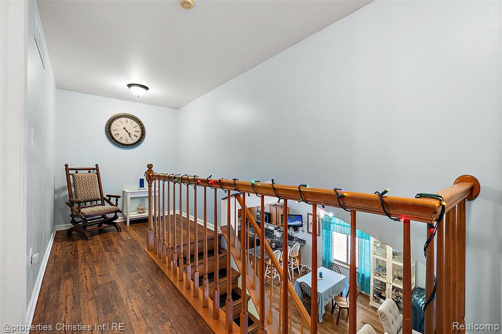 742 Feather Court, South Lyon, MI 48178 — Photo 17
