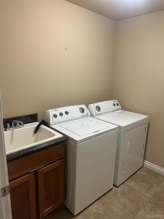 43762 GROUSE Drive, Clinton Twp, MI 48038 — Photo 13