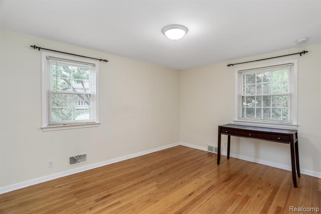 4259 WENDELL Road, West Bloomfield, MI 48323 — Photo 23