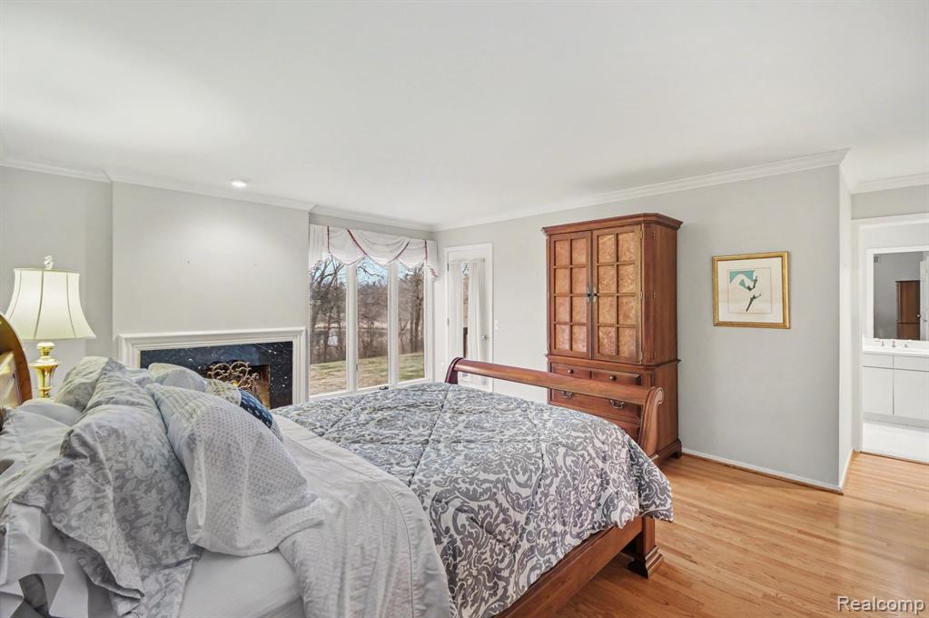 5080 Mirror Lake Court, West Bloomfield, MI 48323 — Photo 16