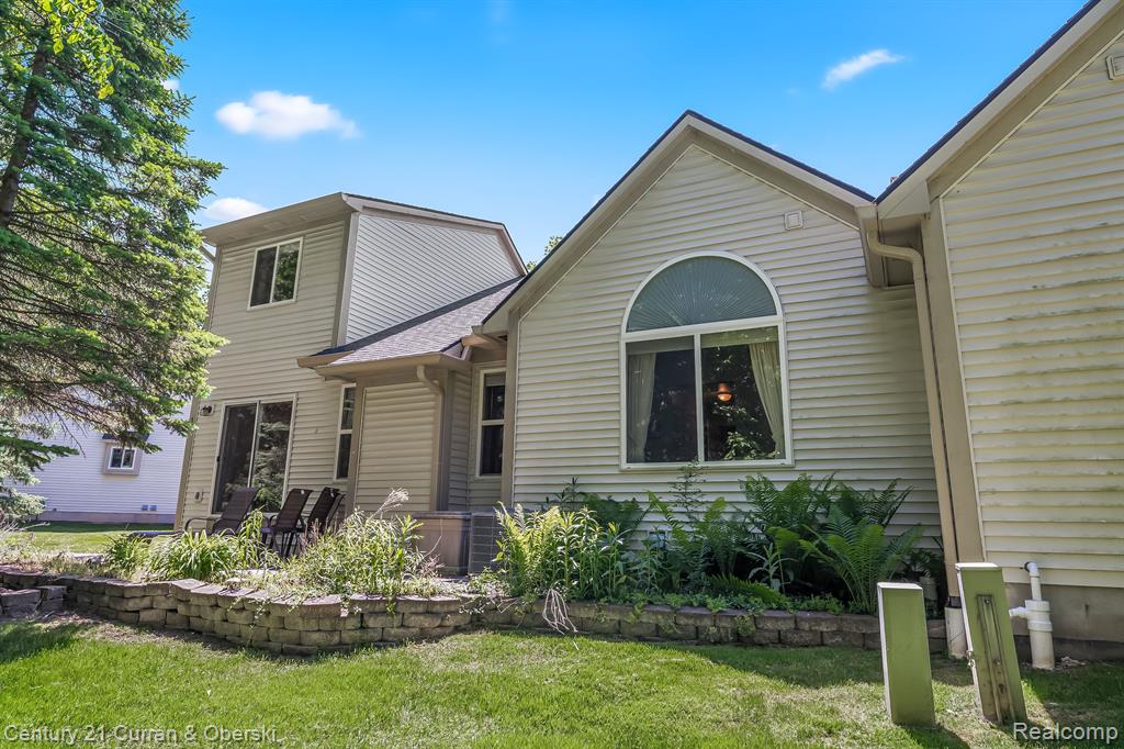 3389 DEWDROP Lane, Howell, MI 48843 — Photo 29