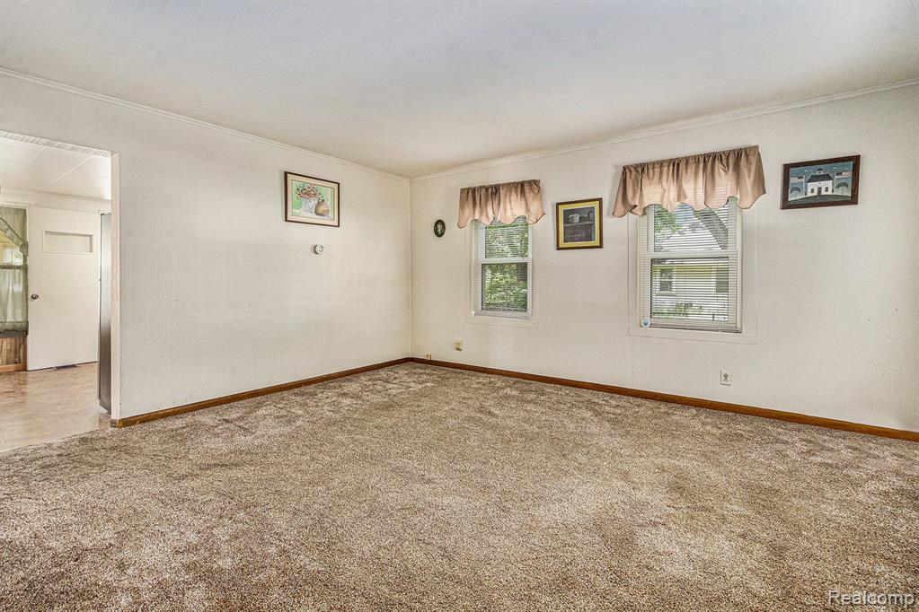 708 E CROSS Street, Ypsilanti, MI 48198 — Photo 5