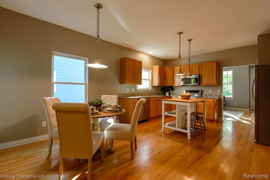 841 ROOSEVELT Street, Canton, MI 48188 — Photo 8
