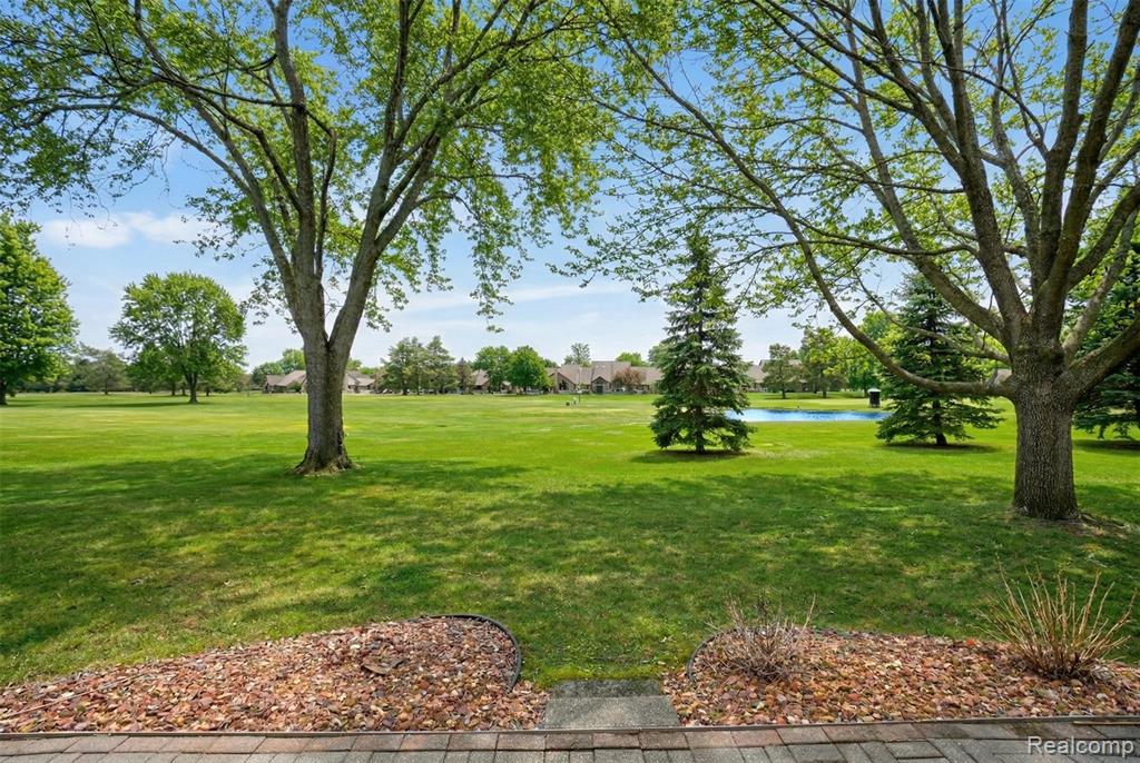 9346 Golfcrest Circle, Davison, MI 48423 — Photo 28