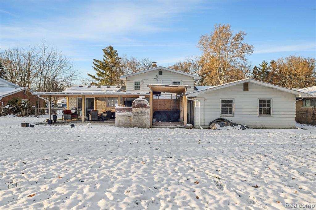 6018 Brynthrop Drive, Shelby Twp, MI 48316 — Photo 32