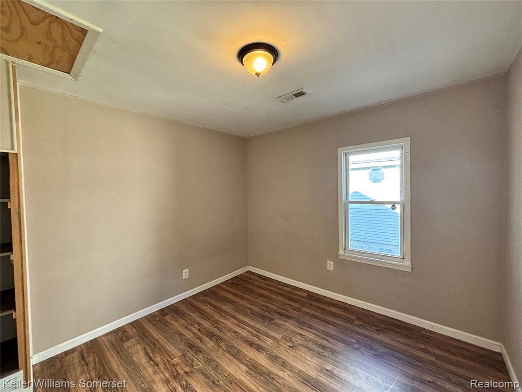 7275 Chalmers Avenue, Warren, MI 48091 — Photo 7