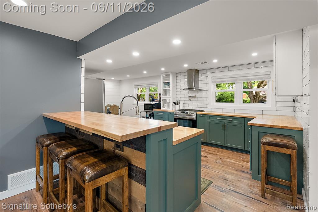 954 Panorama Drive, Milford, MI 48381 — Photo 5