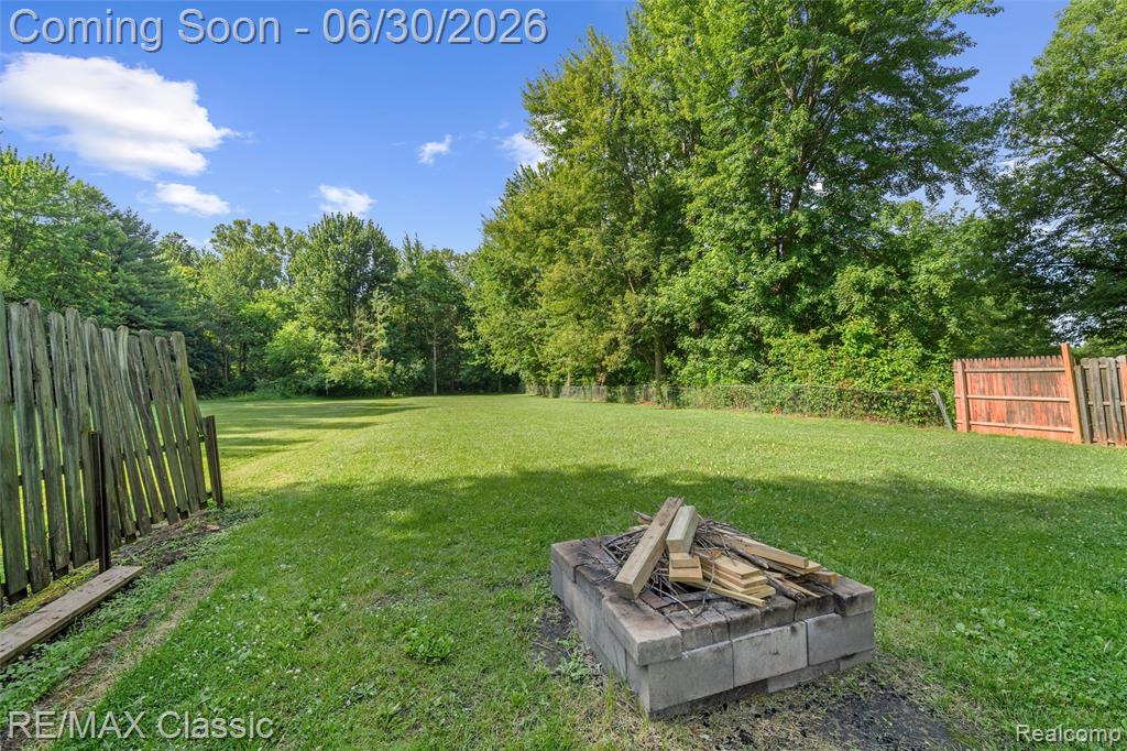 401 Center Street, Carleton, MI 48117 — Photo 45