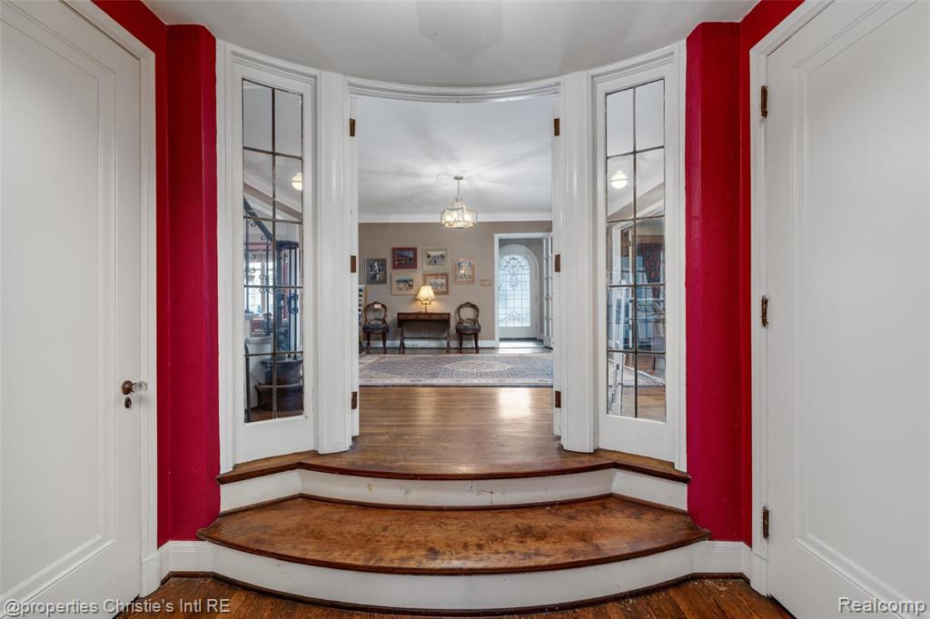 1686 Balmoral Drive, Detroit, MI 48203 — Photo 14