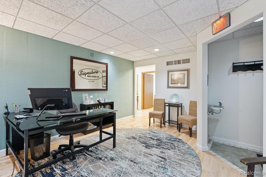 1117 Villa Linde Court, Flint, MI 48532 — Photo 9