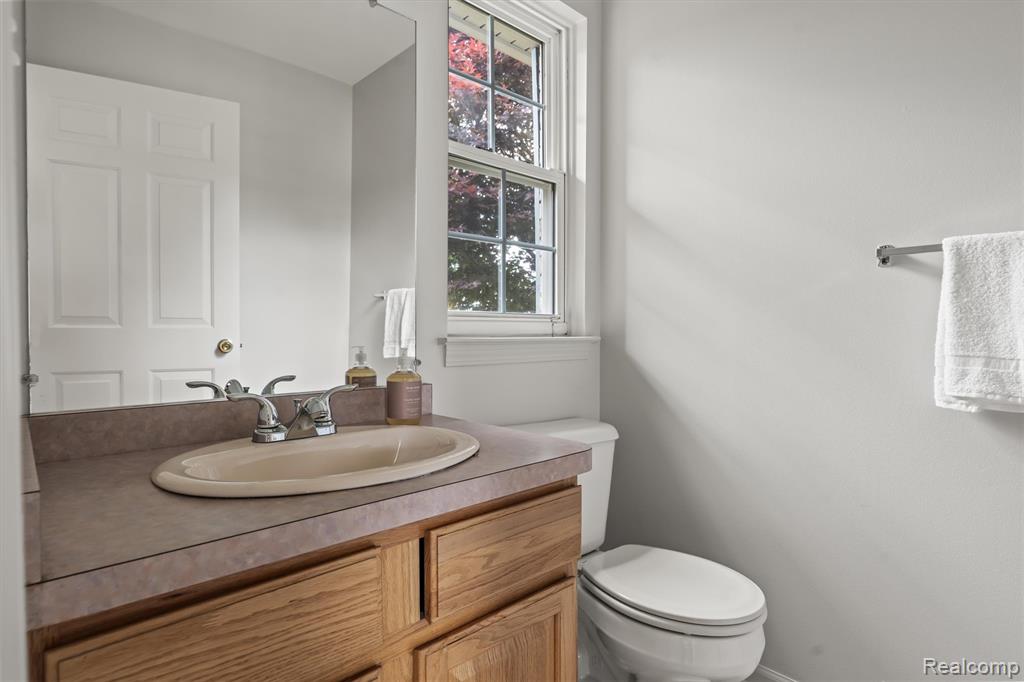 8249 Clocktower Court, Romulus, MI 48174 — Photo 19