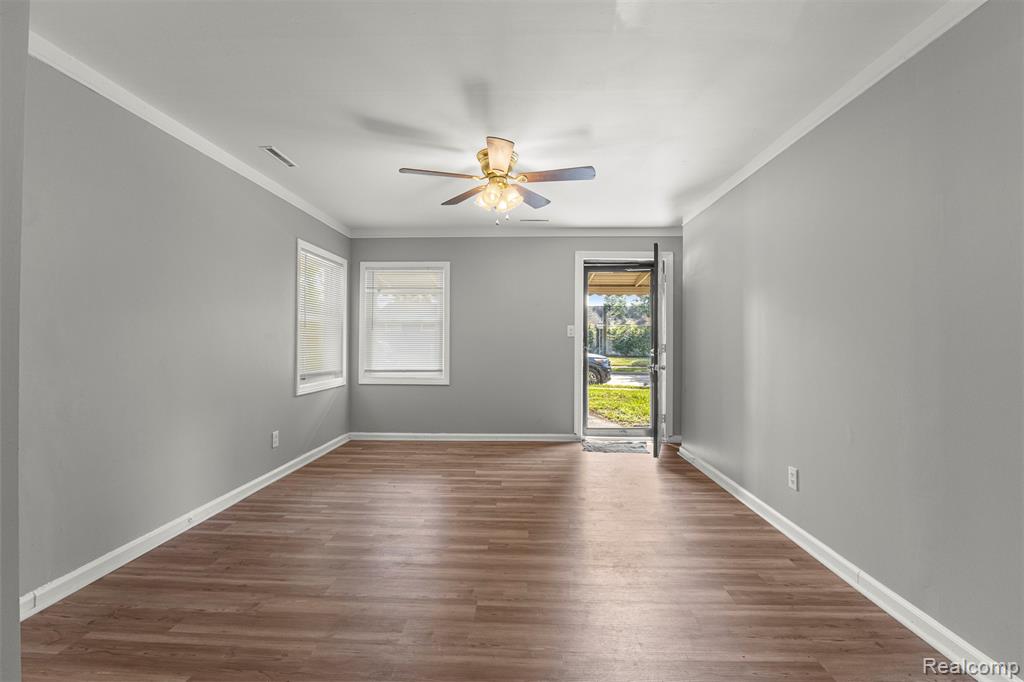 5228 Fletcher Street, Wayne, MI 48184 — Photo 6