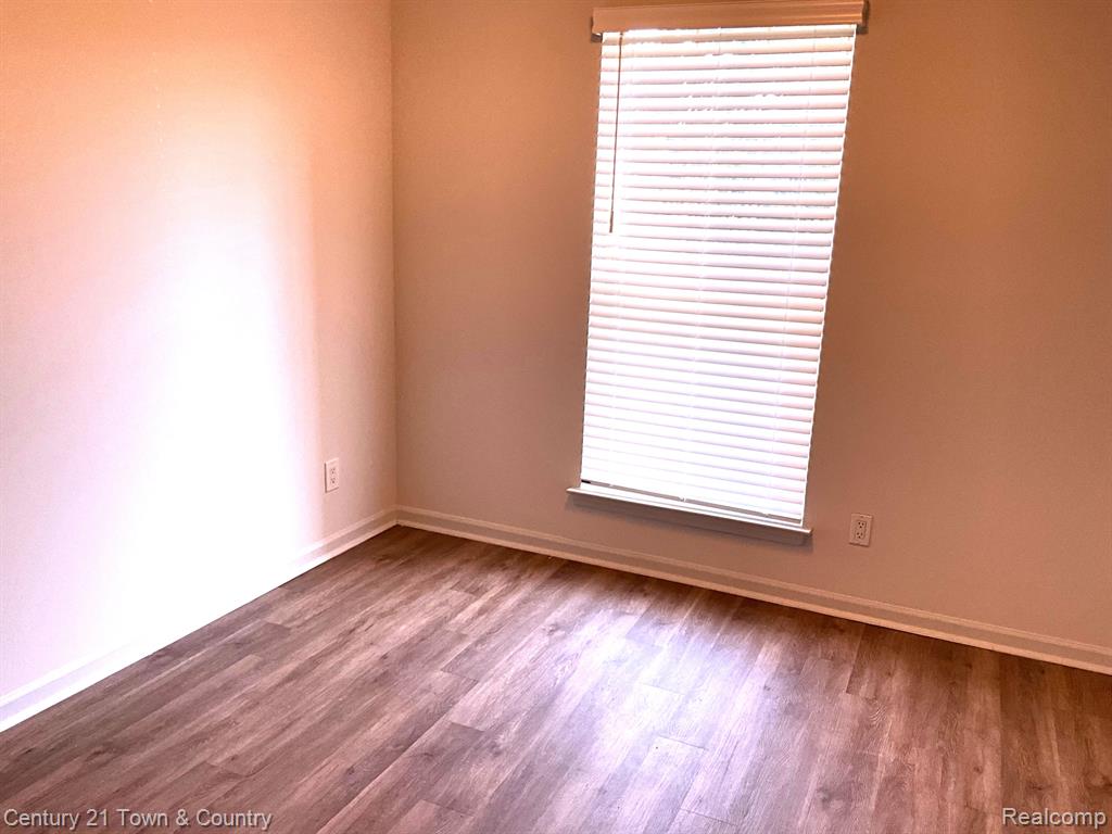 1327 S Main Street, 12, Royal Oak, MI 48067 — Photo 11