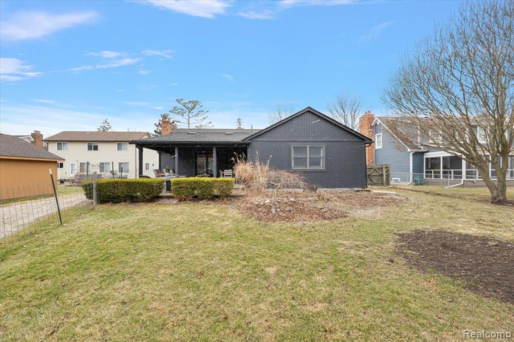 51604 Base Street, New Baltimore, MI 48047 — Photo 39