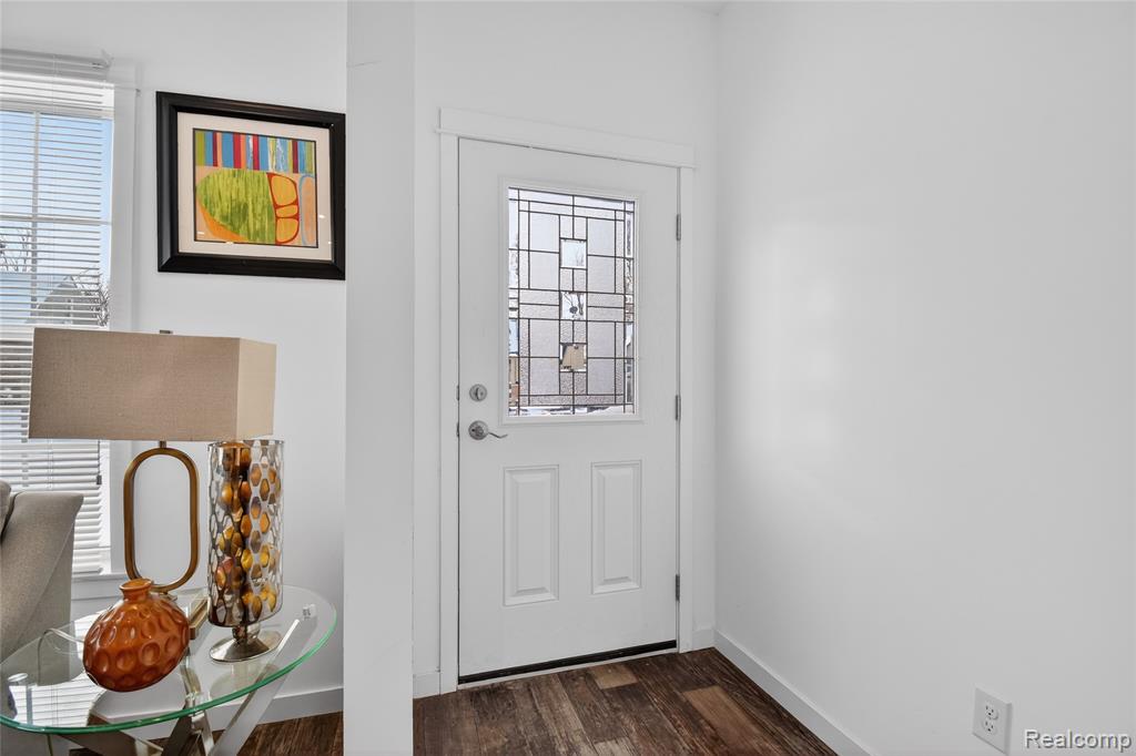 7551 Packard Ave, Warren, MI 48091 — Photo 17
