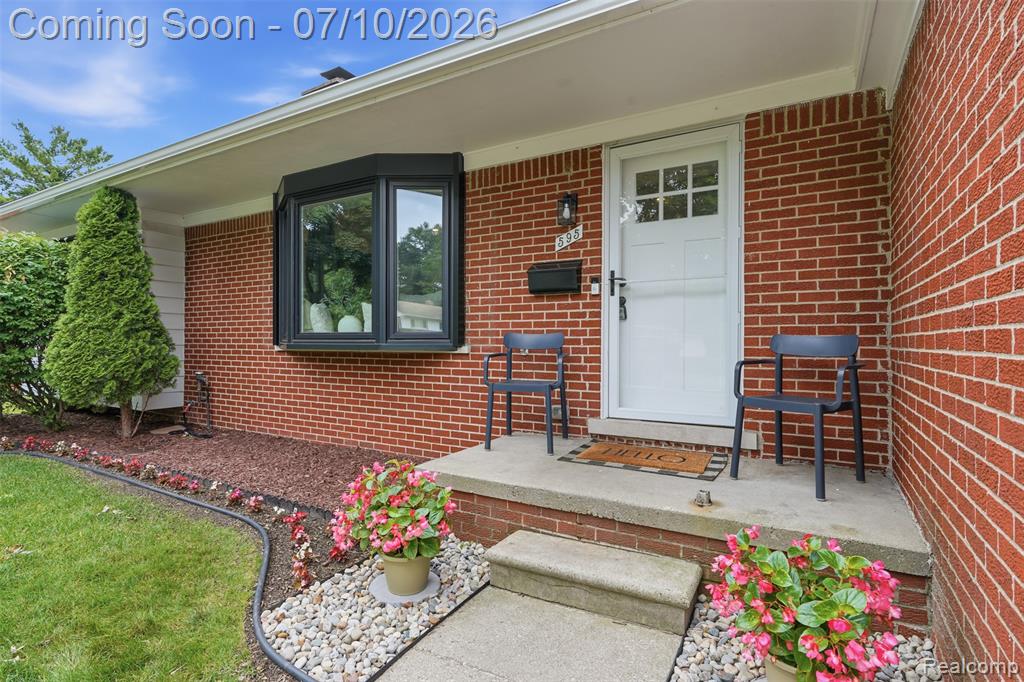 595 Byron Street, Plymouth, MI 48170 — Photo 3