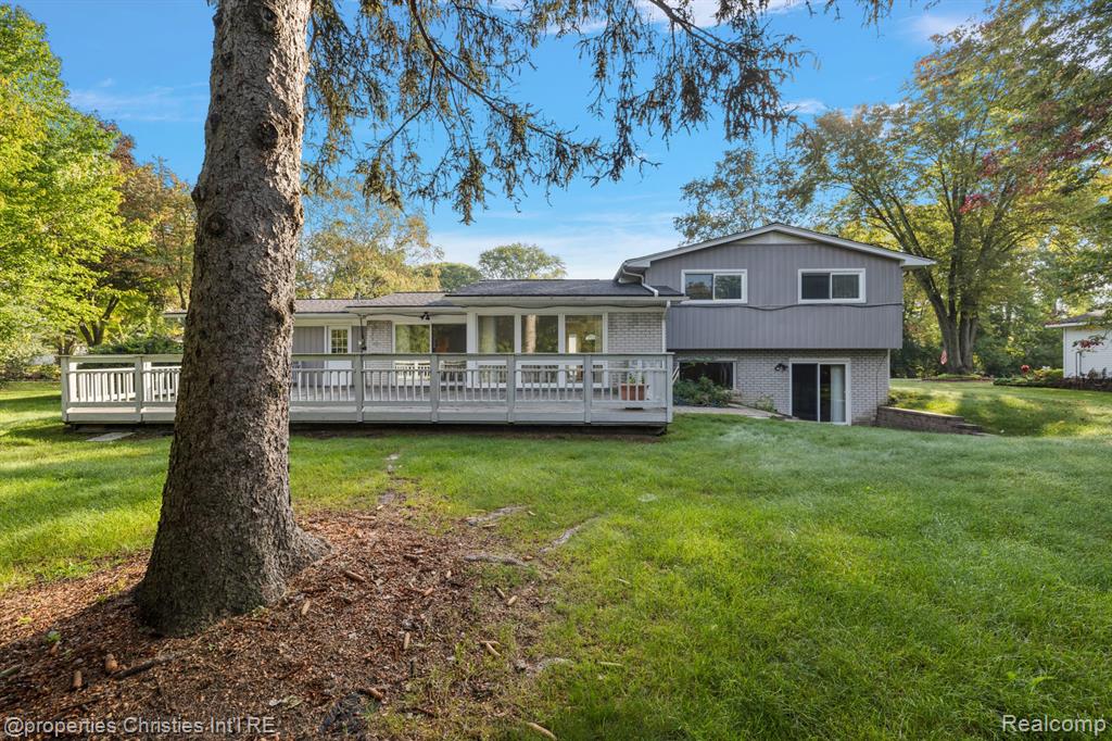 7252 STONEBROOK Road N, West Bloomfield, MI — Photo 3