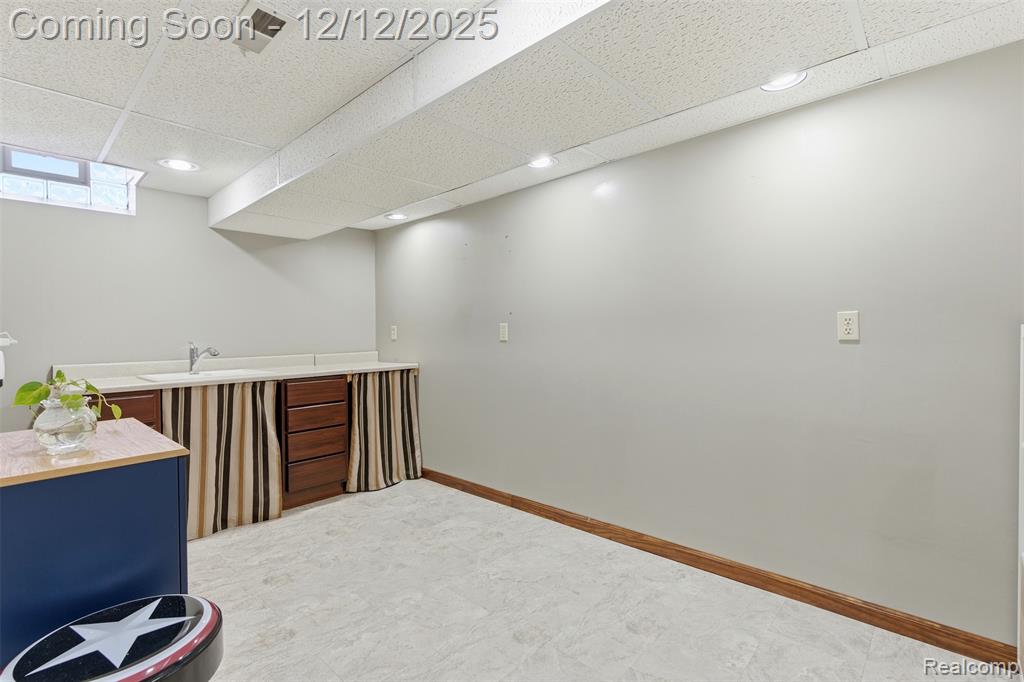 40051 Finley Drive, Canton, MI 48188 — Photo 33
