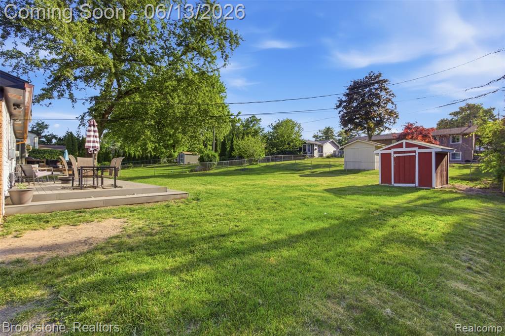 520 May Road, Rochester Hills, MI 48307 — Photo 19