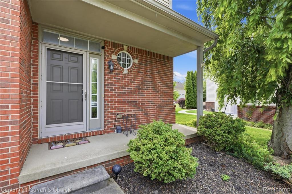 23537 Crescent Ridge Drive, New Boston, MI 48164 — Photo 3