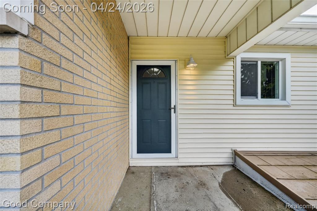 3463 Coseyburn Road, Waterford, MI 48329 — Photo 54