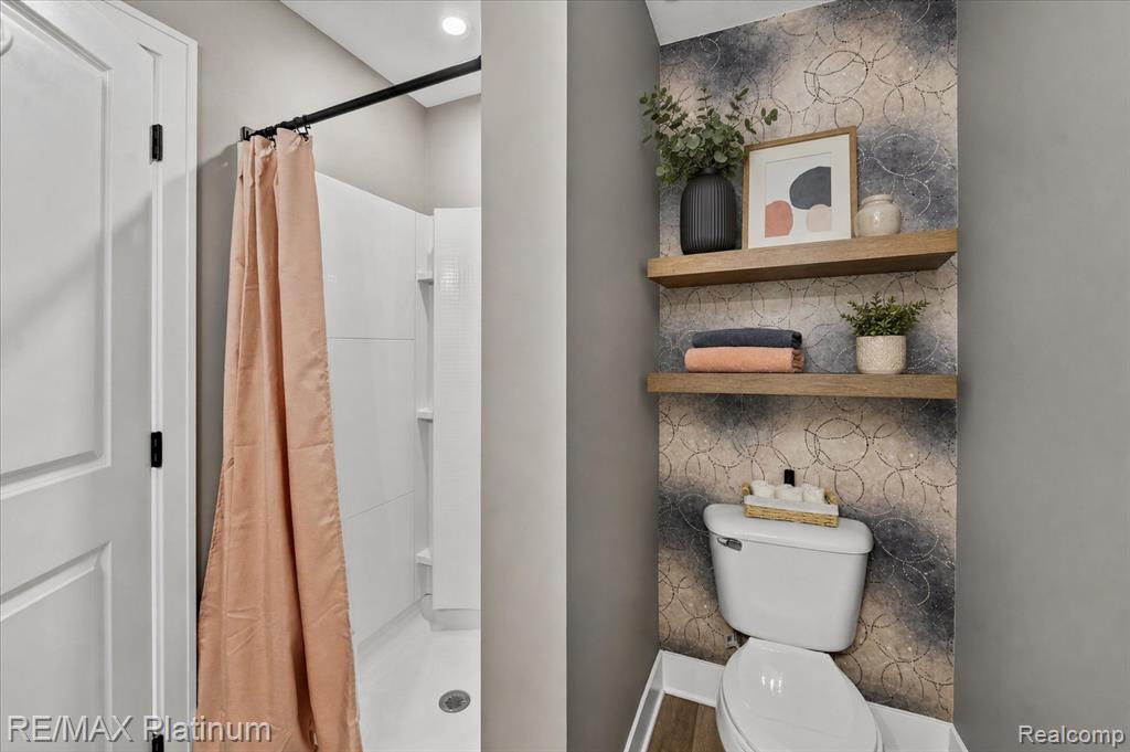 68 Pinecroft Lane, Howell, MI 48855 — Photo 16