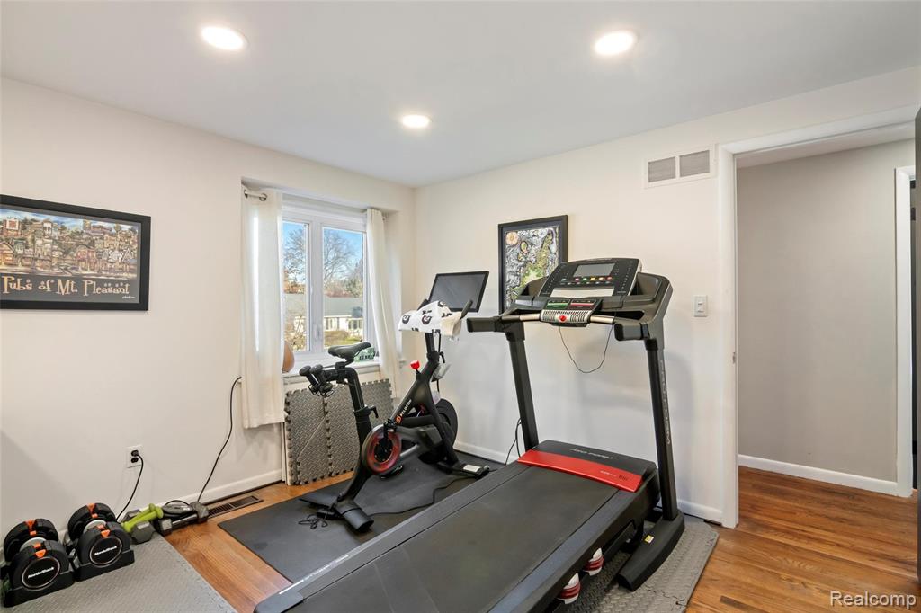 42085 Banbury Road, Northville, MI 48168 — Photo 40
