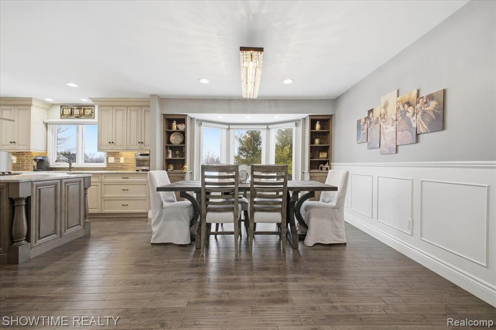 4157 Springbrook Drive, Sterling Heights, MI 48314 — Photo 16