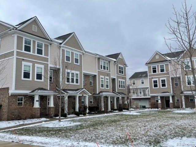 411 WRIGHT Street, Wixom, MI