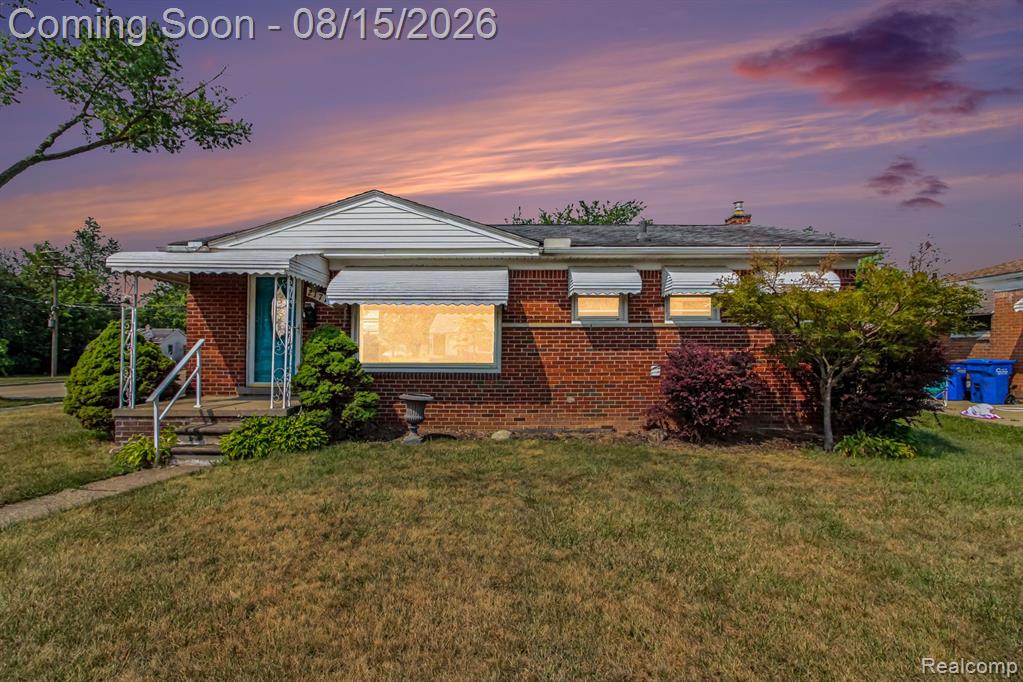 21711 Audrey Avenue, Warren, MI 48091
