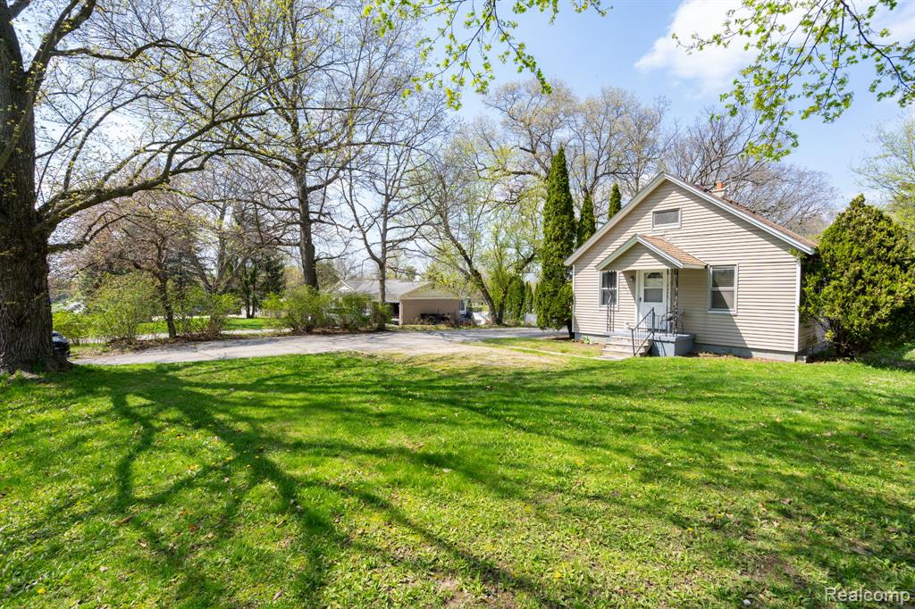 6248 Waldon Road, Clarkston, MI — Photo 2