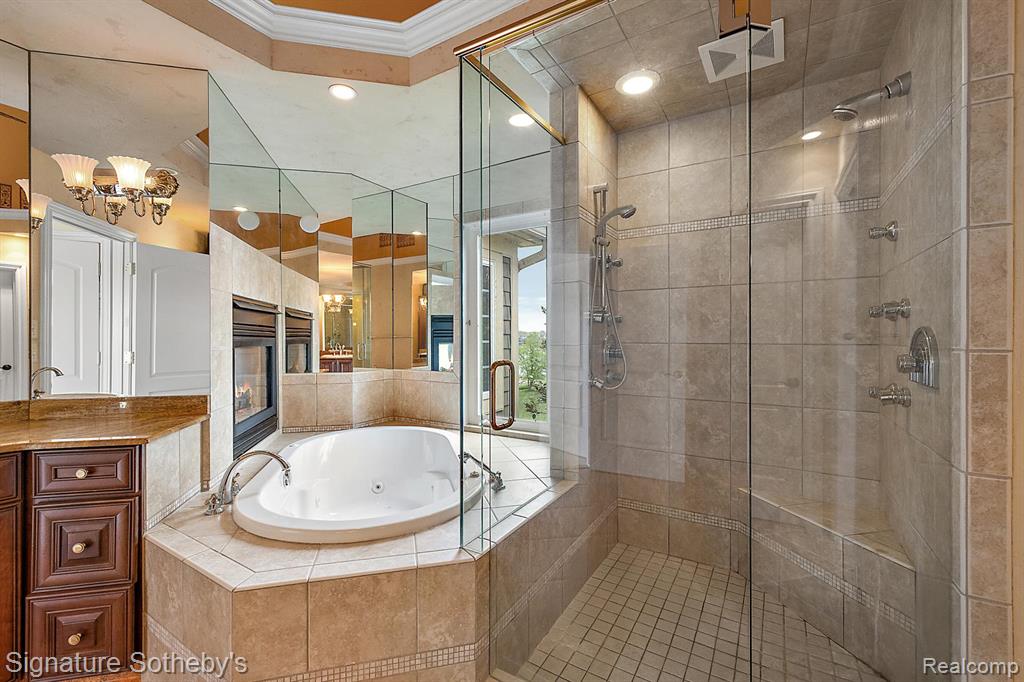 10611 Lighthouse Point, South Lyon, MI 48178 — Photo 30