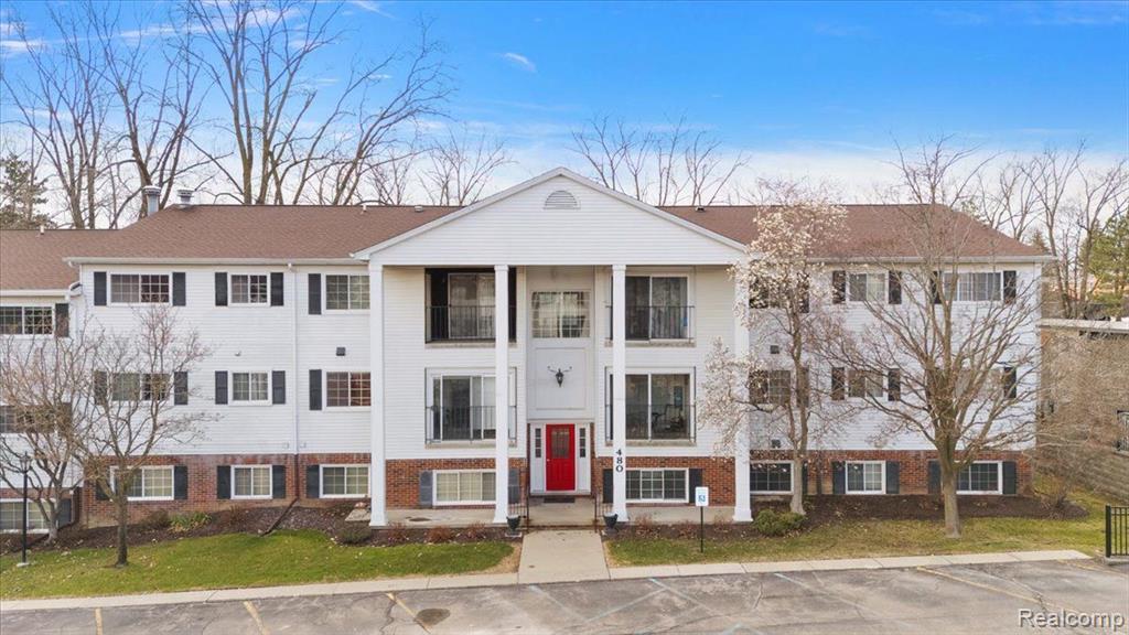 480 BALDWIN Avenue, 13, Rochester, MI 48307 — Photo 2
