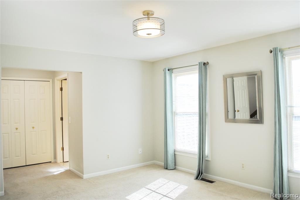 719 Upper Scotsborough Way, Bloomfield Hills, MI 48304 — Photo 20