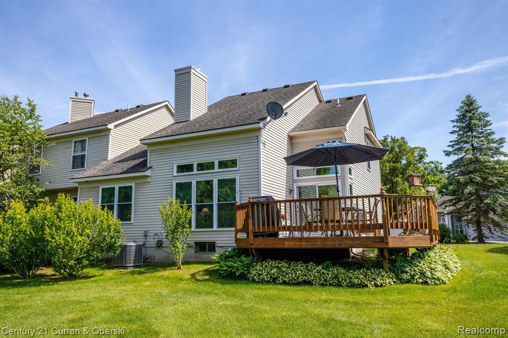 2531 Pine Drive, Wixom, MI 48393 — Photo 28