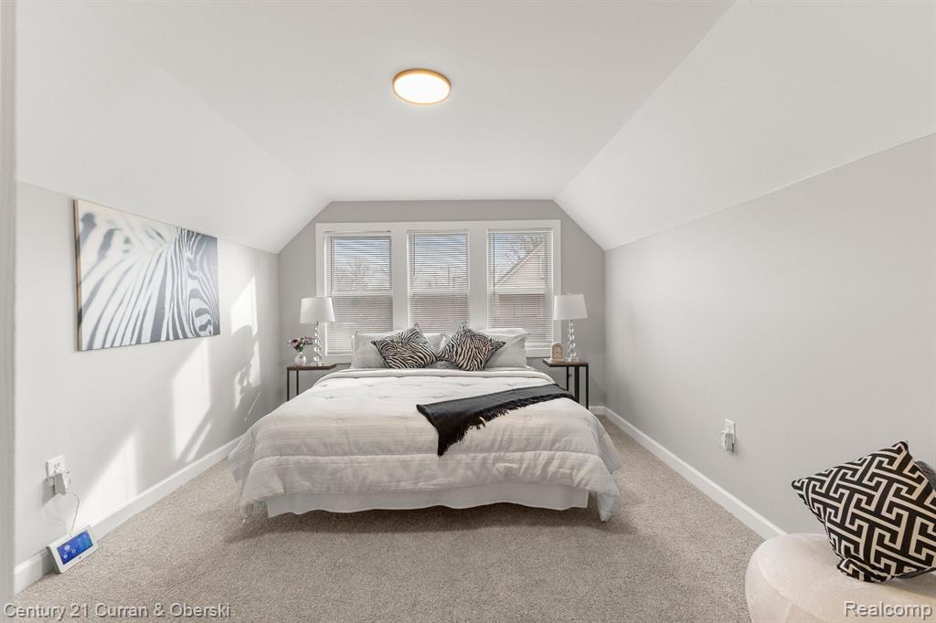 3843 MARTIN Street, Detroit, MI 48210 — Photo 37