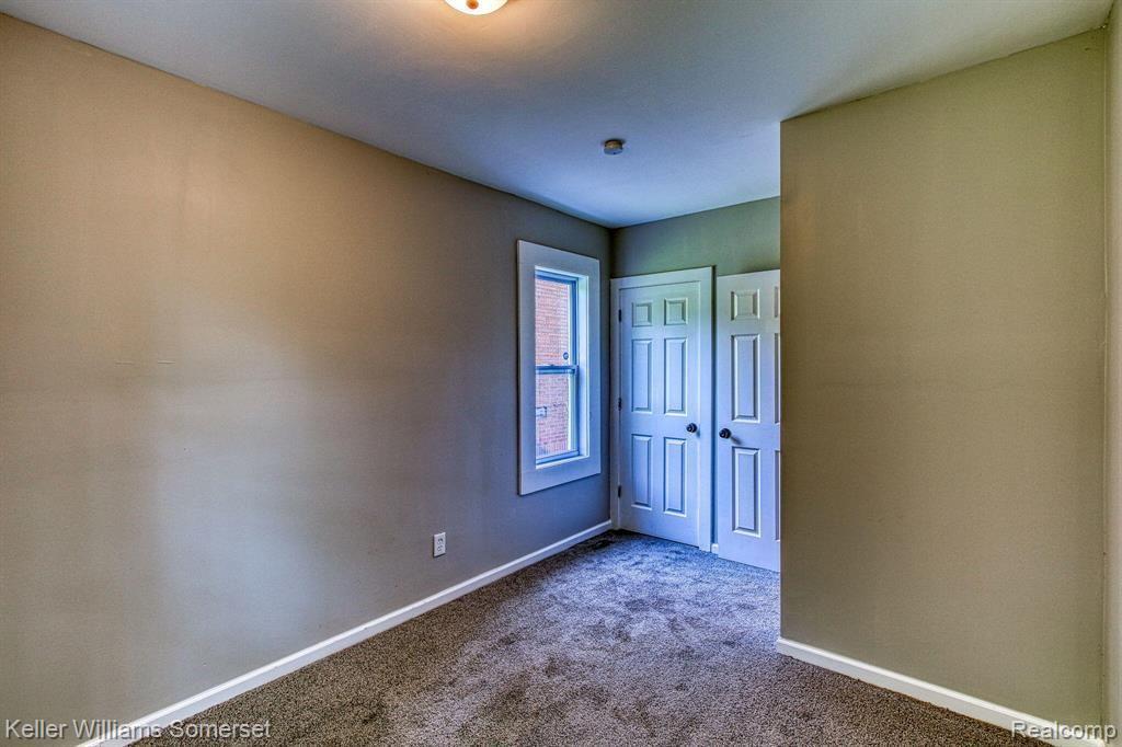 5519 EASTLAWN Street, Detroit, MI 48213 — Photo 24