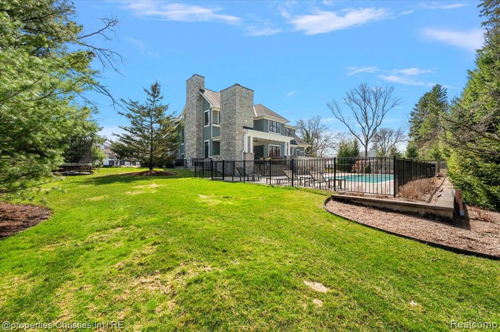 750 Kennebec Court, Bloomfield Hills, MI 48304 — Photo 89