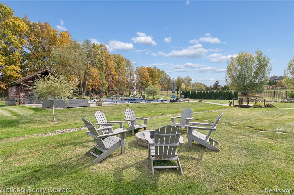 9888 Meadow View Court, Northville, MI 48167 — Photo 68